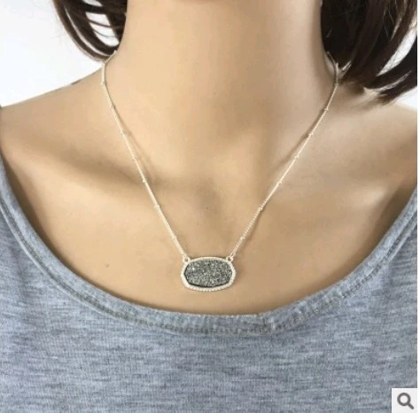 Electroplated silver resin alloy necklace short necklace chain plating effect color resin necklace