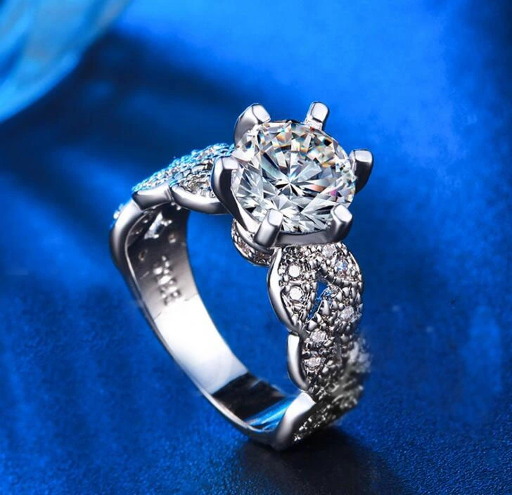 Stylish zircon ring High-grade platinum-plated ladies dress