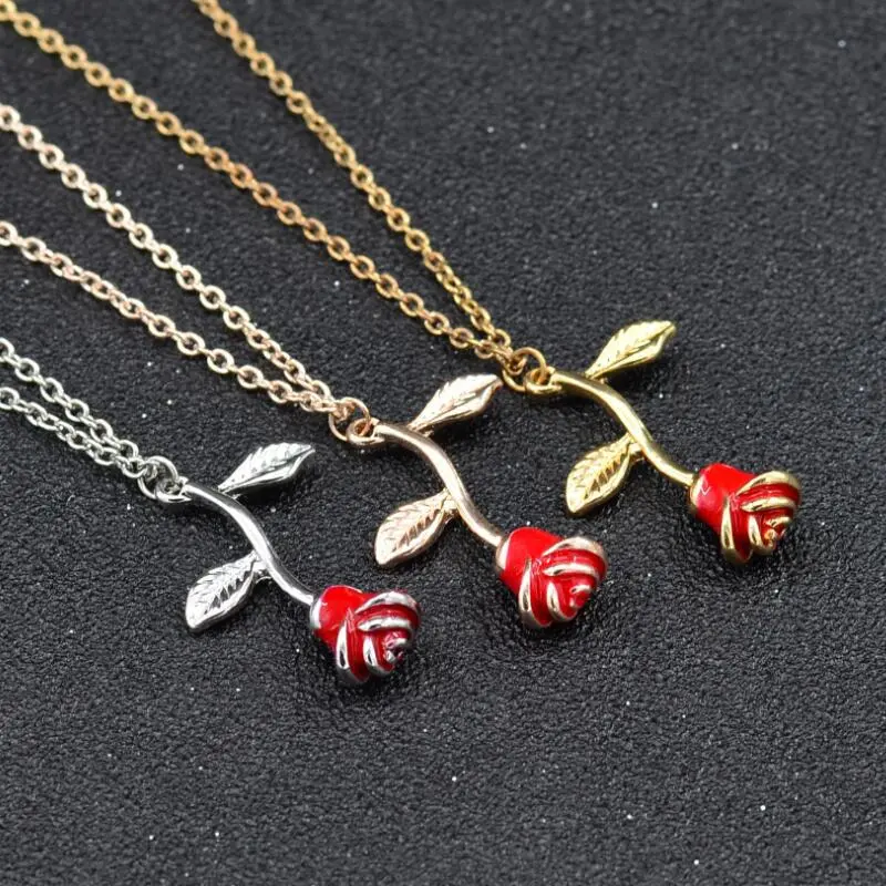 Red flower bud rose necklace female cute plant flower pendant jewelry