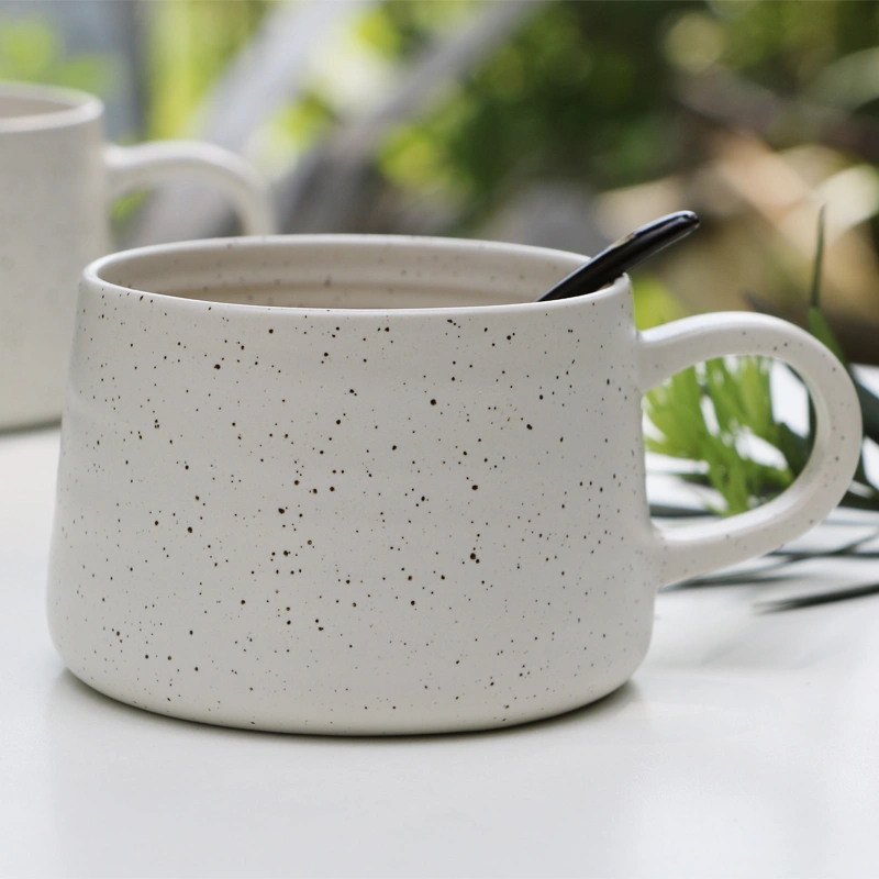 Ceramic large capacity coffee cup