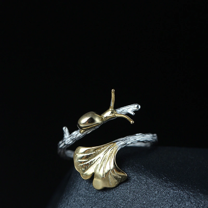 Literary small ginkgo leaf ring