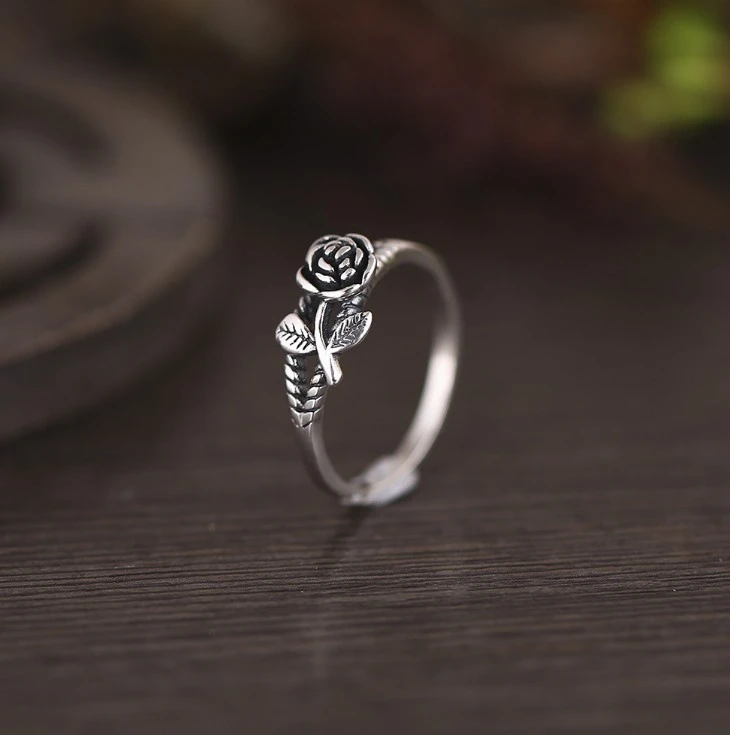 Simple rose ring
