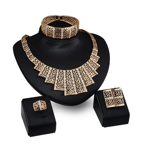 2021 new foreign trade jewelry set, Bridal Wedding Party Jewelry four sets of fast sell through manufacturers source