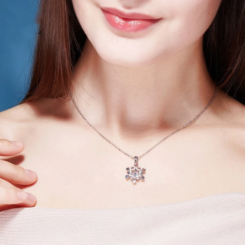 Snowflake Pendant Clavicle Chain
