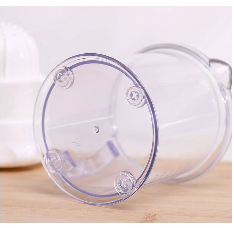 Household manual mini juicer