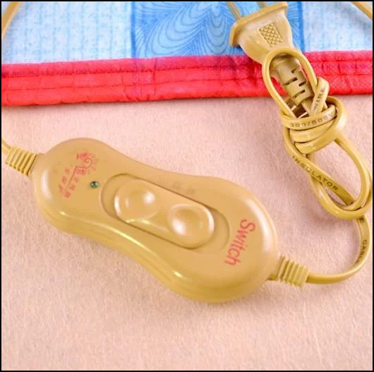 Constant temperature heating pad