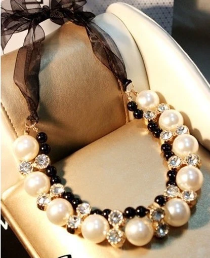 Pearl Choker Necklace