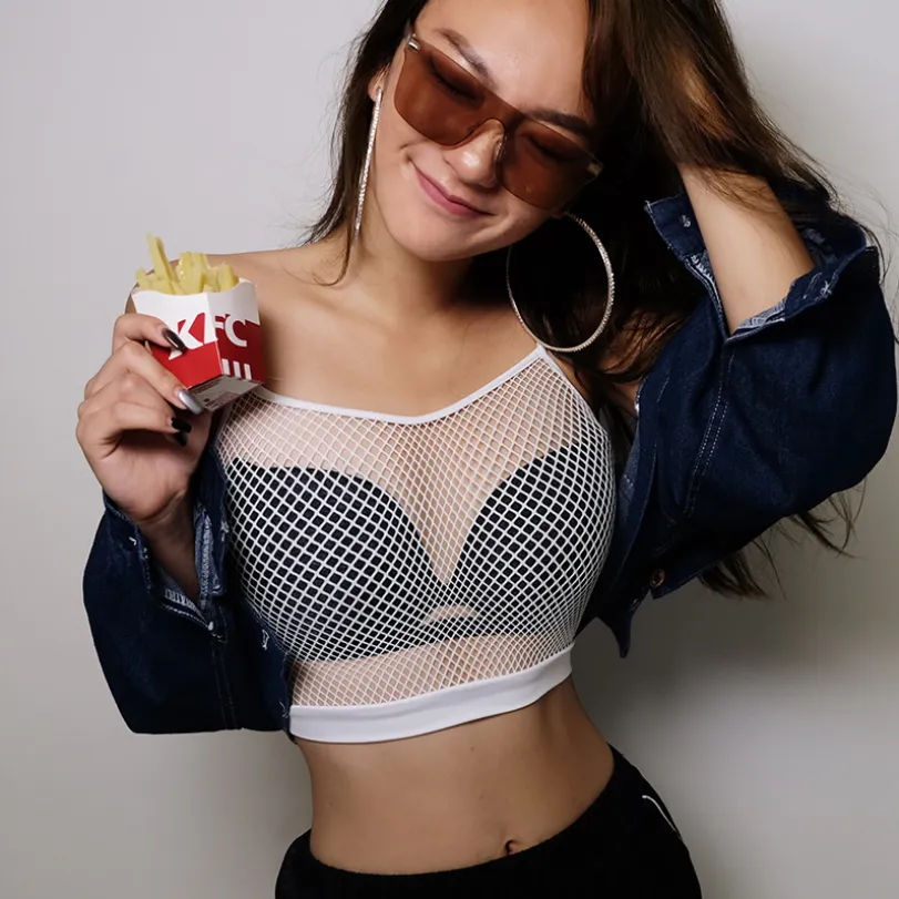 Europe and the United States cross-border 2021 foreign trade explosions women's grid hollow sports vest vest smack blouse shirt