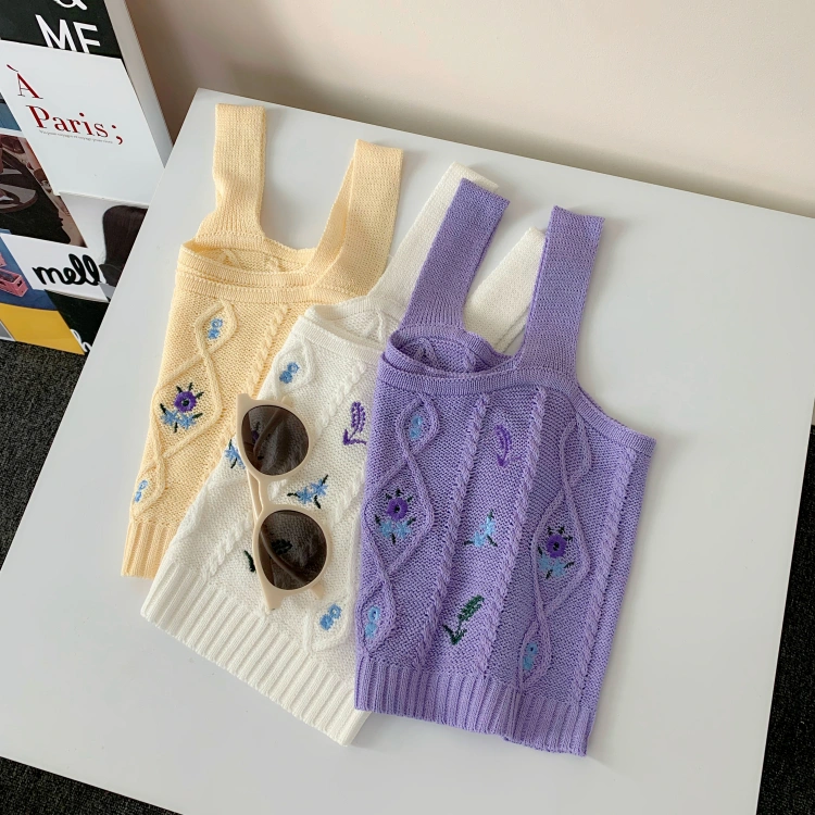 Hyuna style crop top