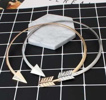 Cupid's Arrow Choker