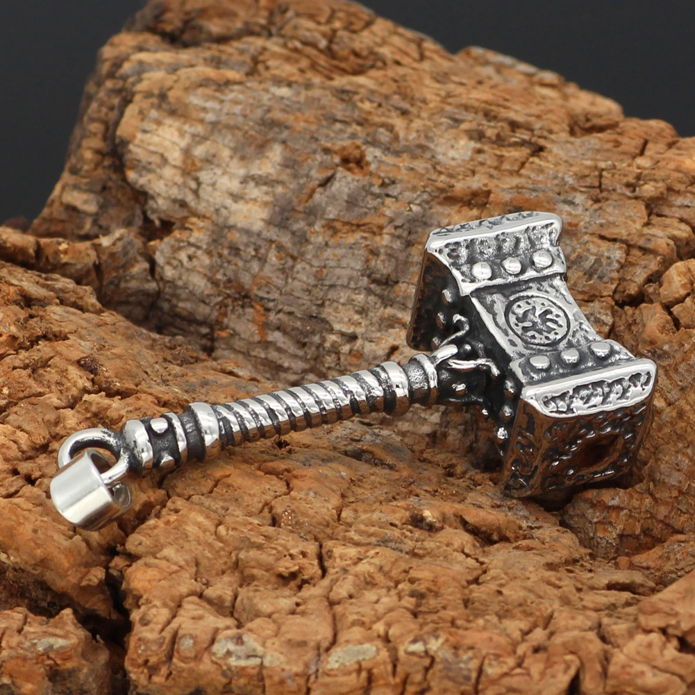 Stainless Steel Men's Domineering Necklace