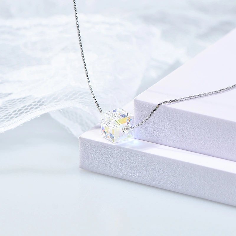 Aurora Sugar Clavicle Chain