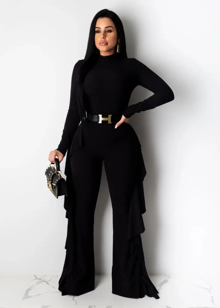Ruffled wide-legged trousers