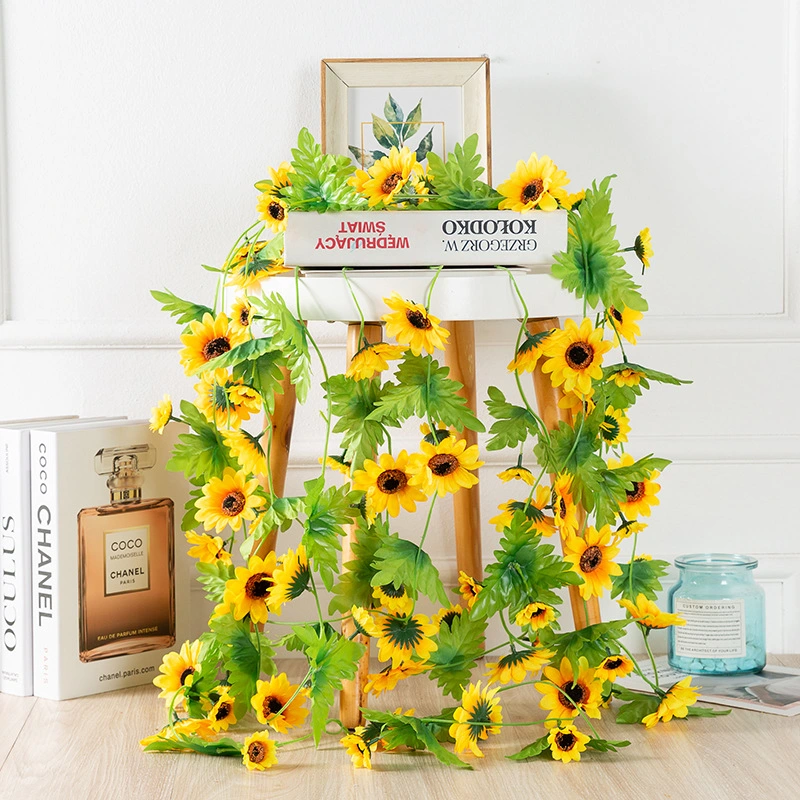 Fake Silk Sunflower Decoration with Green Leaves