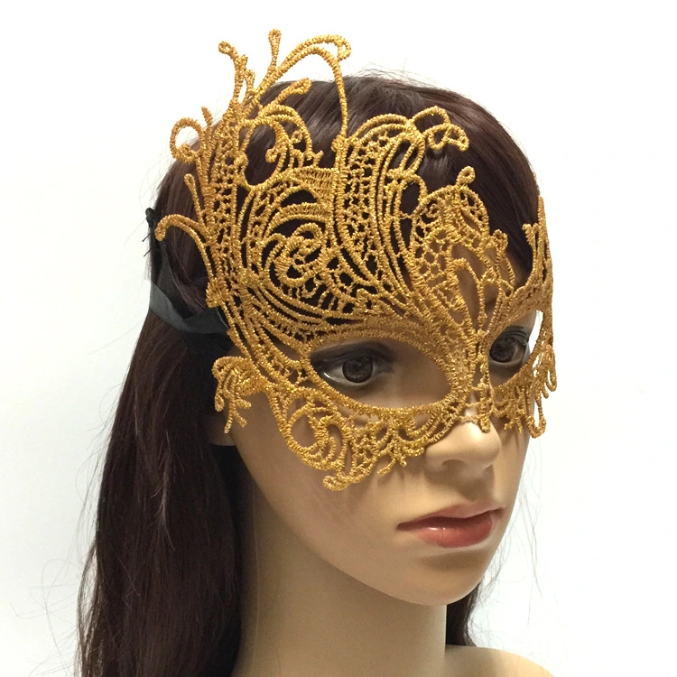 Masquerade  lace  blindfold