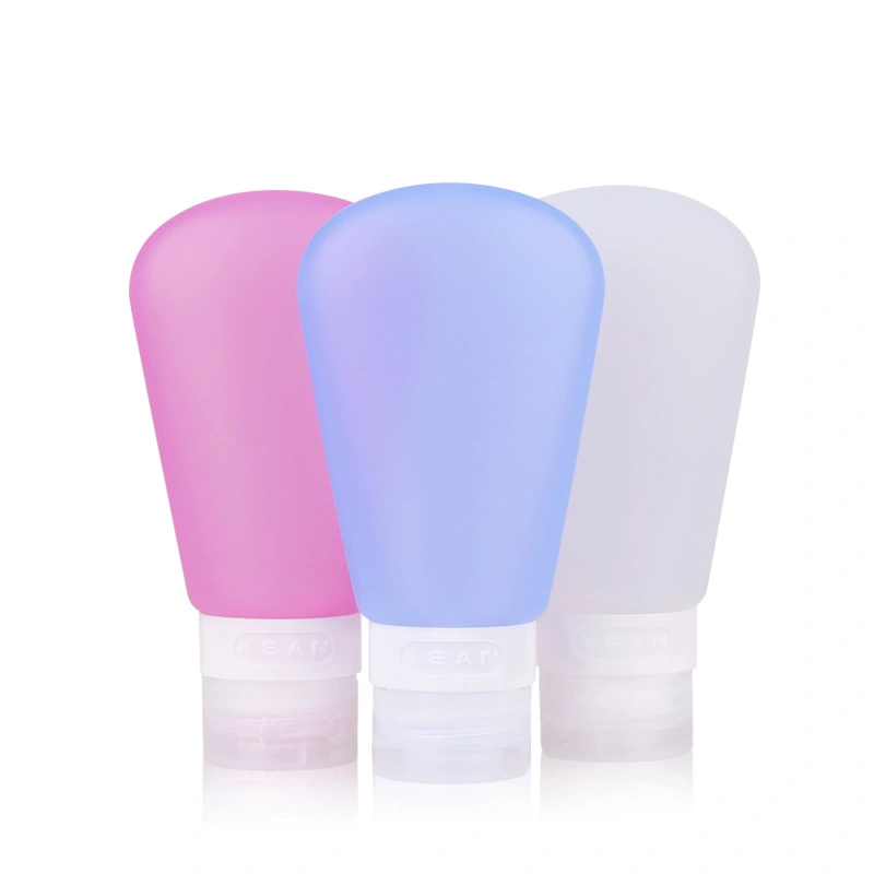 Cosmetic dispensing travel bottle