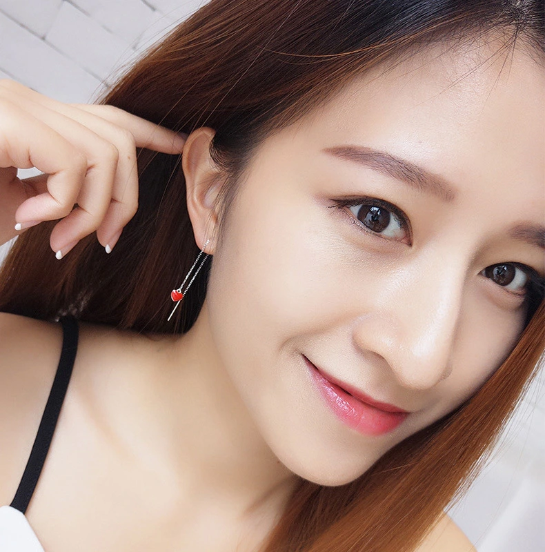 Japan Yiwu jewelry imitation silver necklets simple girl heart heart short red love clavicle chain wholesale