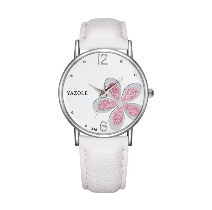 Korean fashion fashion watch commuter OL wind female watch four-leaf clover quartz watch female models