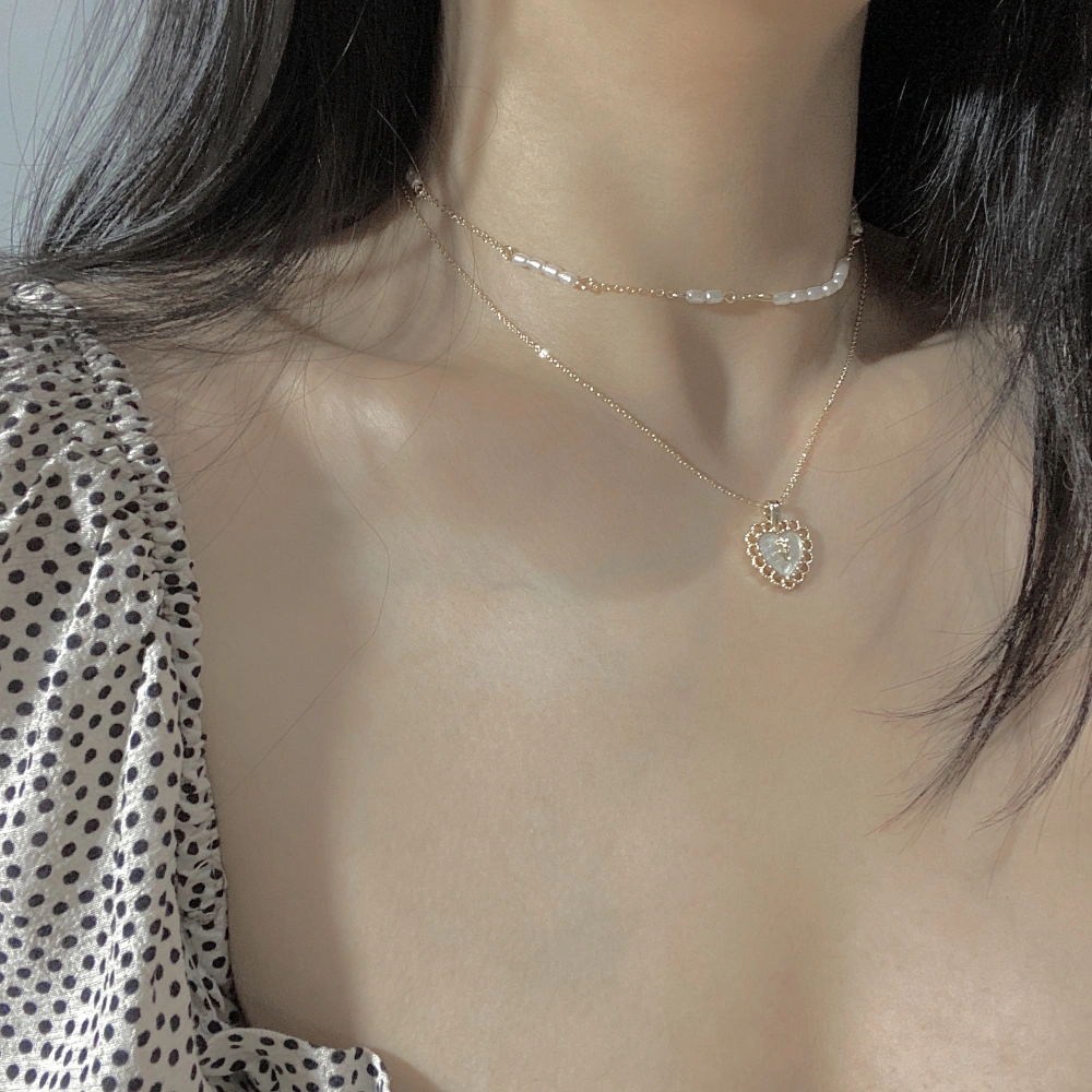 Pearl double clavicle chain