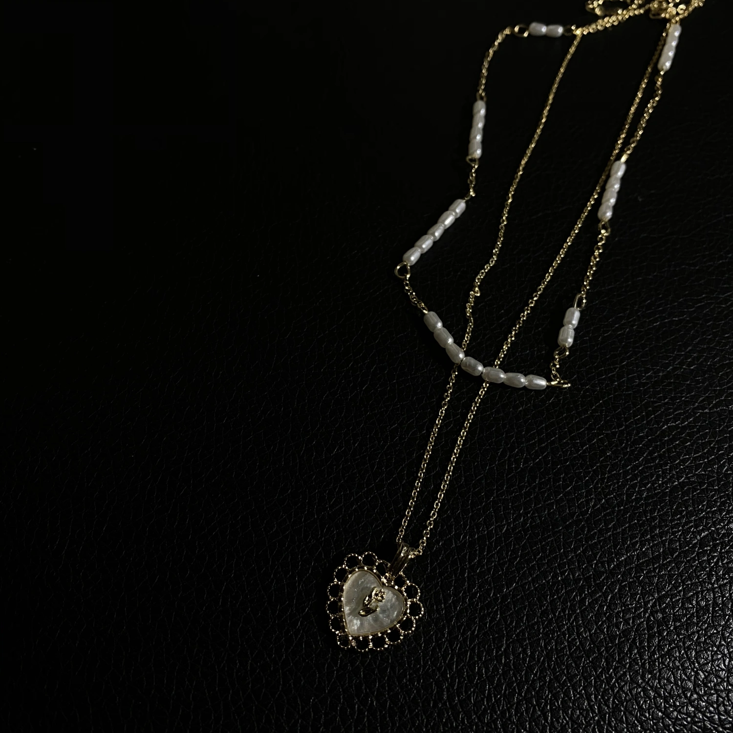 Pearl double clavicle chain
