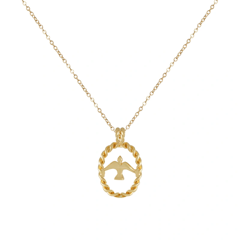 Gold round necklace