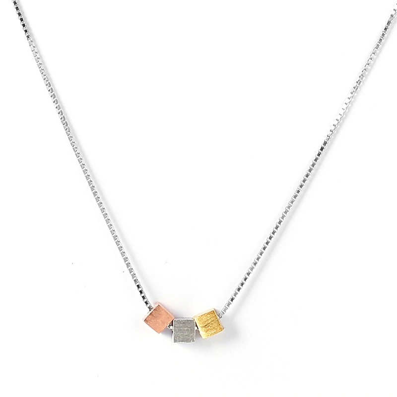 Geometric square colored clavicle chain