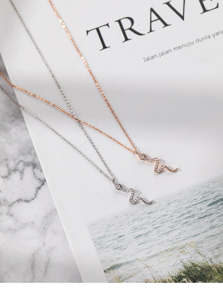 Light luxury decoration of zircon clavicle chain