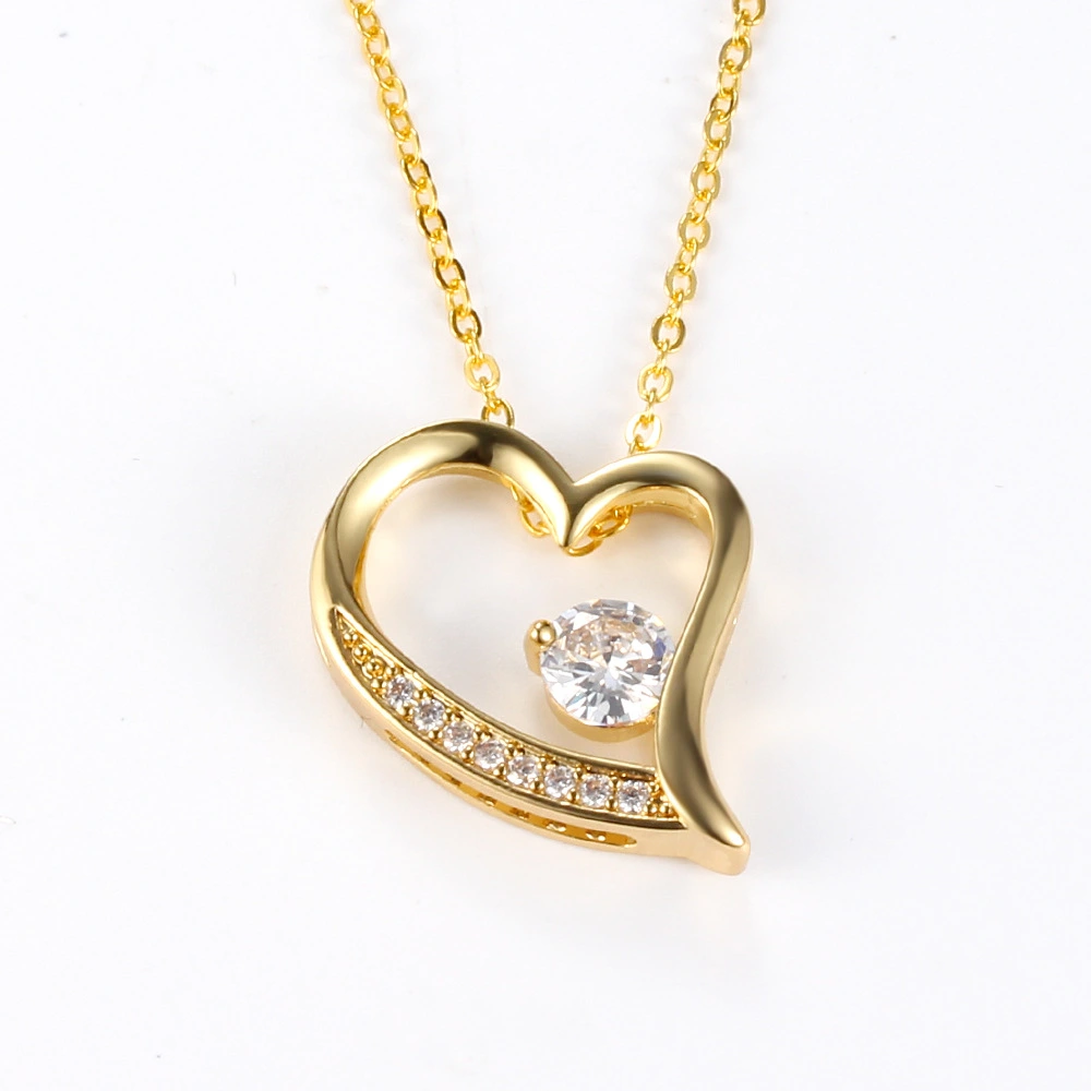 European And American Creative Hollow Peach Heart Necklace