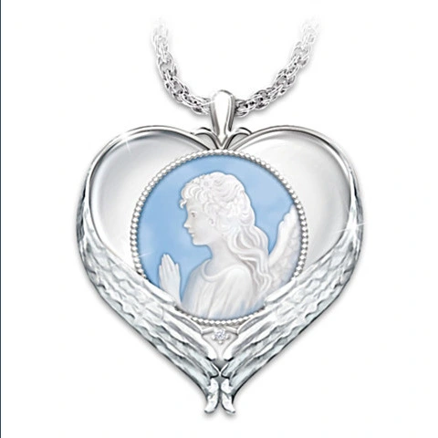 Angel prayer pendant