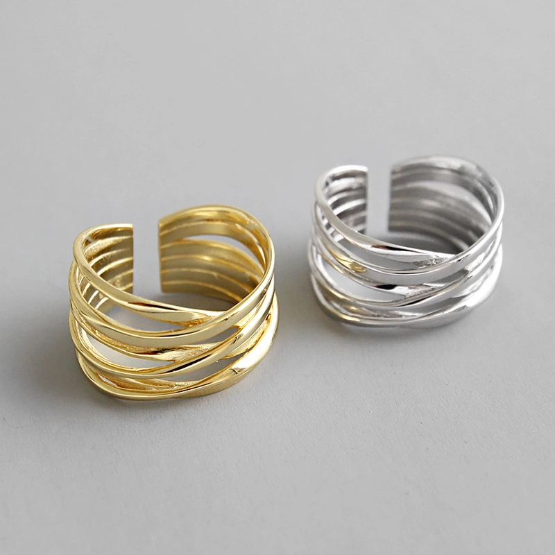 Multi-layer winding line ring women