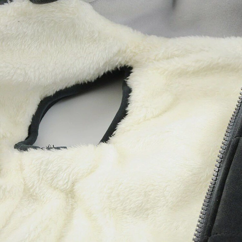 The boys' winter three piece plus cashmere sweater 1-4 years old baby boy and thickened a suit on behalf of the tide