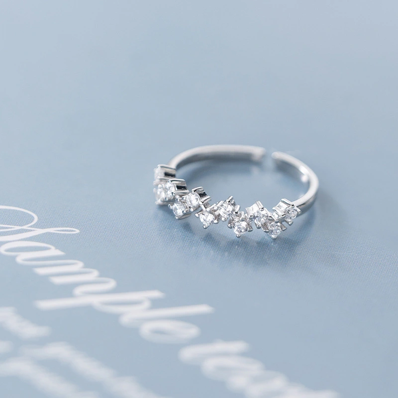 Simple fashion diamond wave s925 silver ring