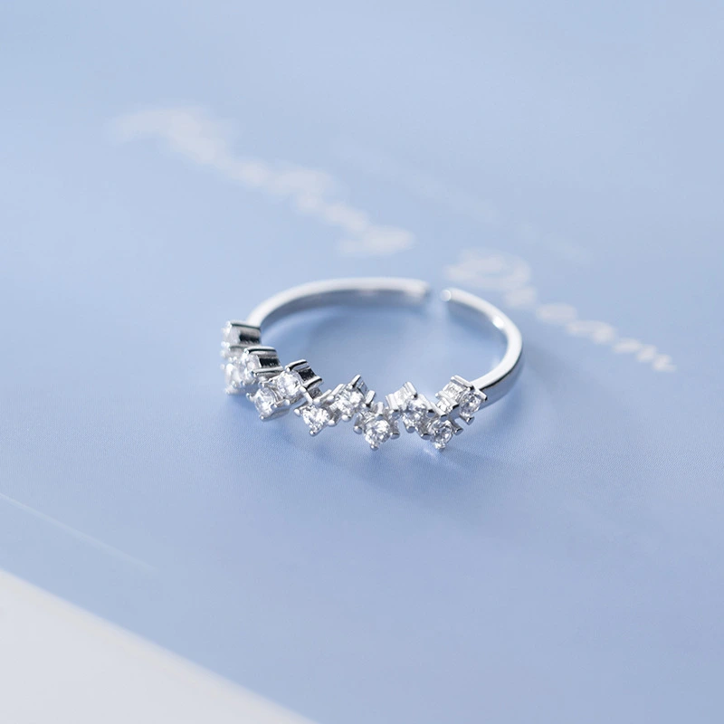 Simple fashion diamond wave s925 silver ring