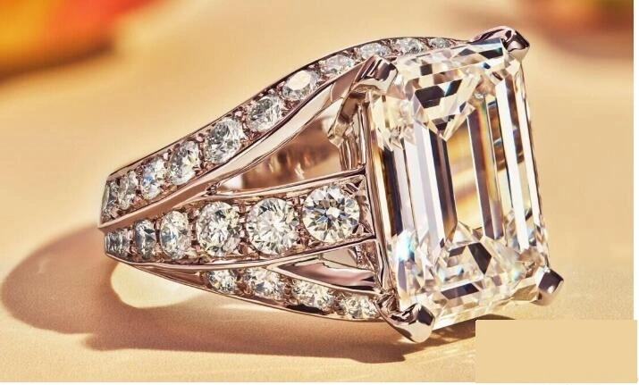 European and American square diamond alloy ring