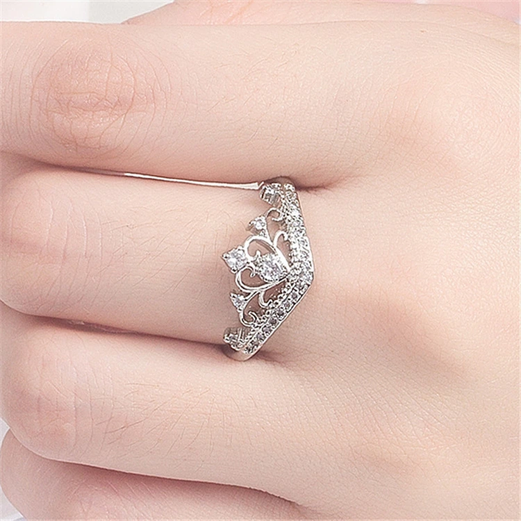 Crown ring