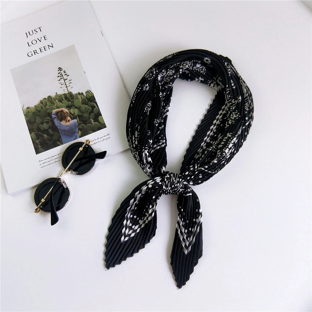 Pleated Korean style small square scarf