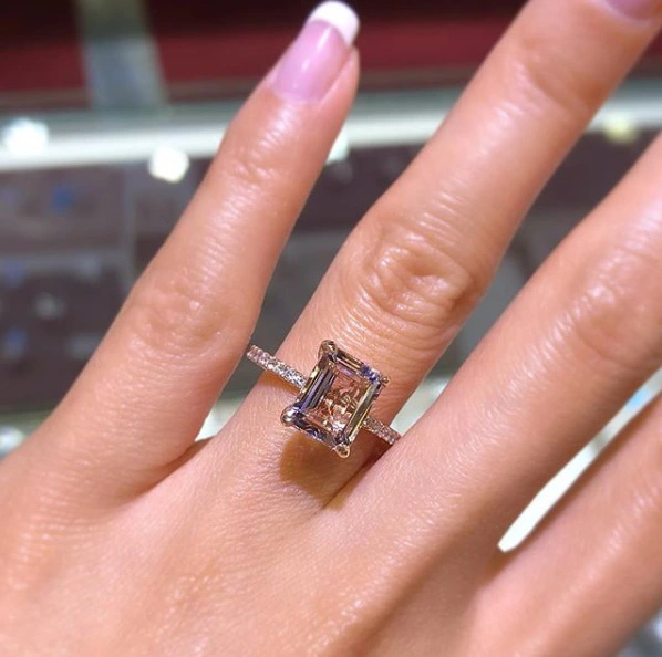 Europe and the United States new hot sale network red jewelry ins explosions accessories rose gold inlaid champagne imitation diamond ring