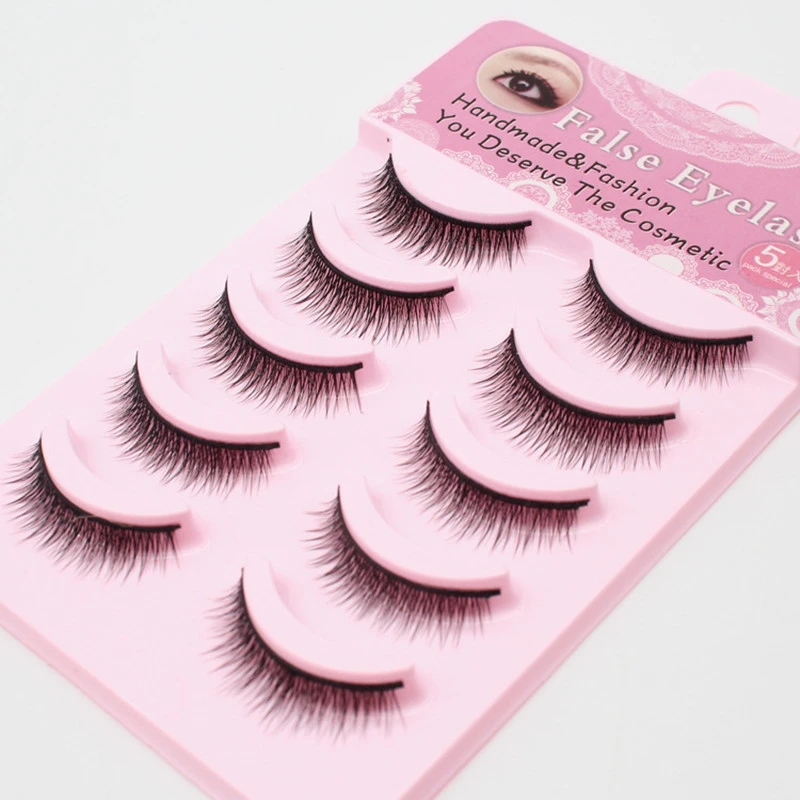Naturally cross five pairs of false eyelashes