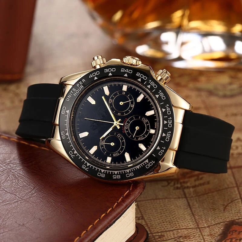 Casual men's watch