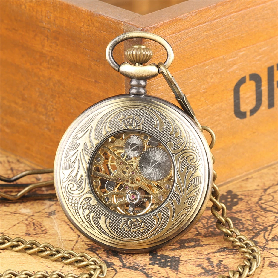Hollow hollow mechanical pocket watch