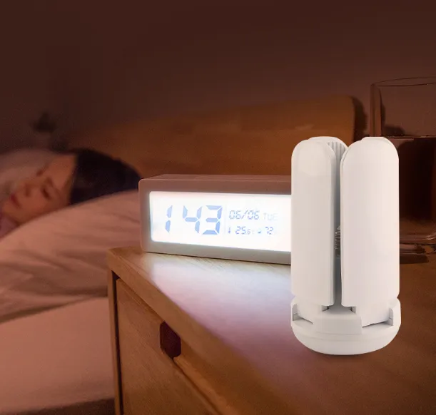 LED Four-leaf Bluetooth Music Lamp Colorful Intelligent Audio Folding Bulb Lamp Remote Control Deformable Ceiling Fixture Lights
