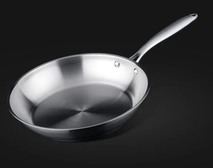 Steel frying pan