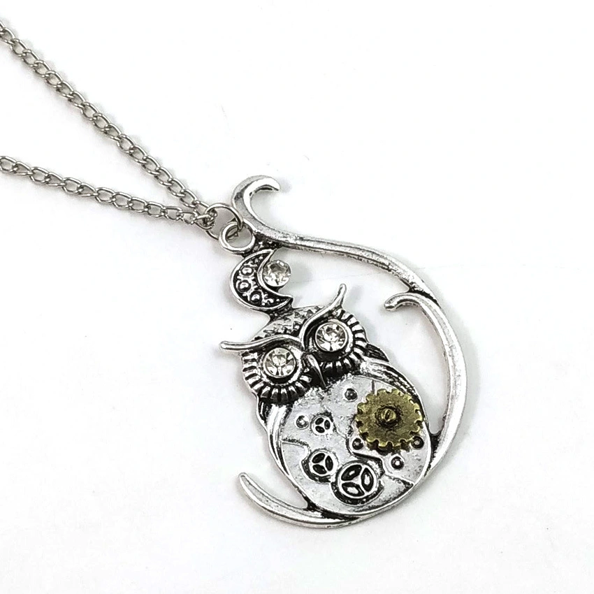 European And American Steampunk Heart-Shaped Mechanical GearNecklace
