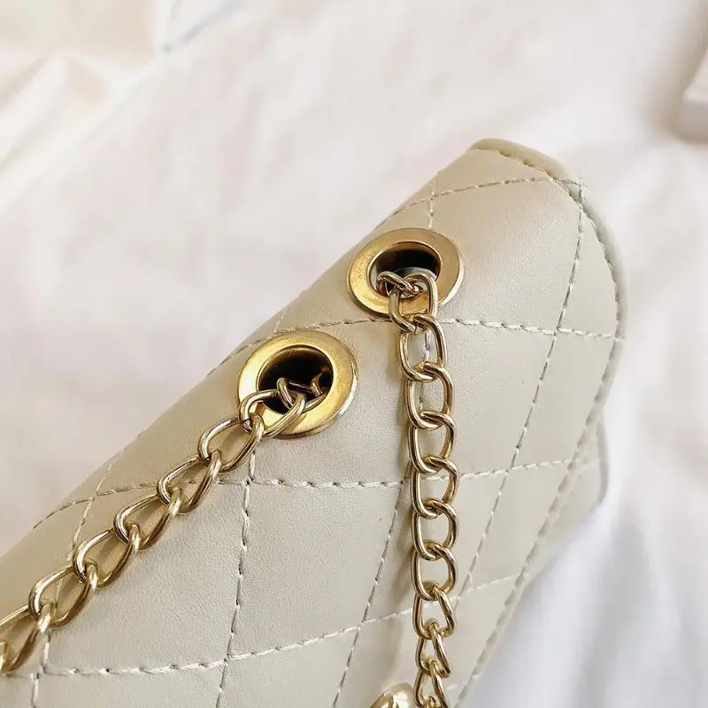 Small shoulder bag