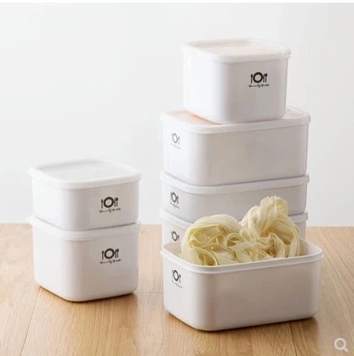 Plastic refrigerator fruit fresh-keeping box
