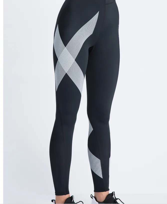 Sports tights