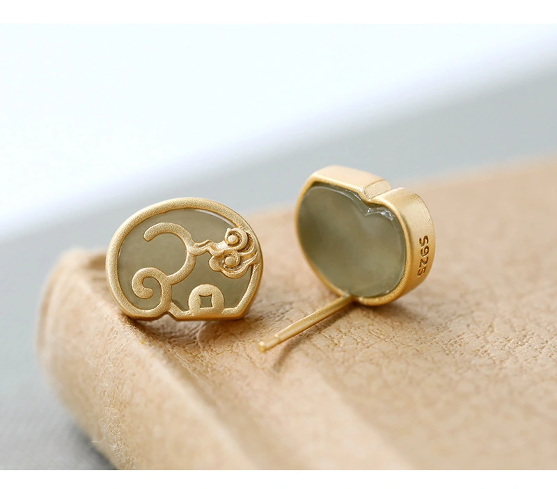 Hetian Sapphire Auspicious Elephant Xiangyun Retro Female Pendant Stud Earrings