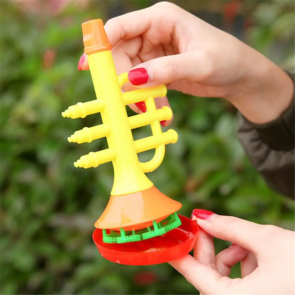 Multi-headed musical instrument bubble