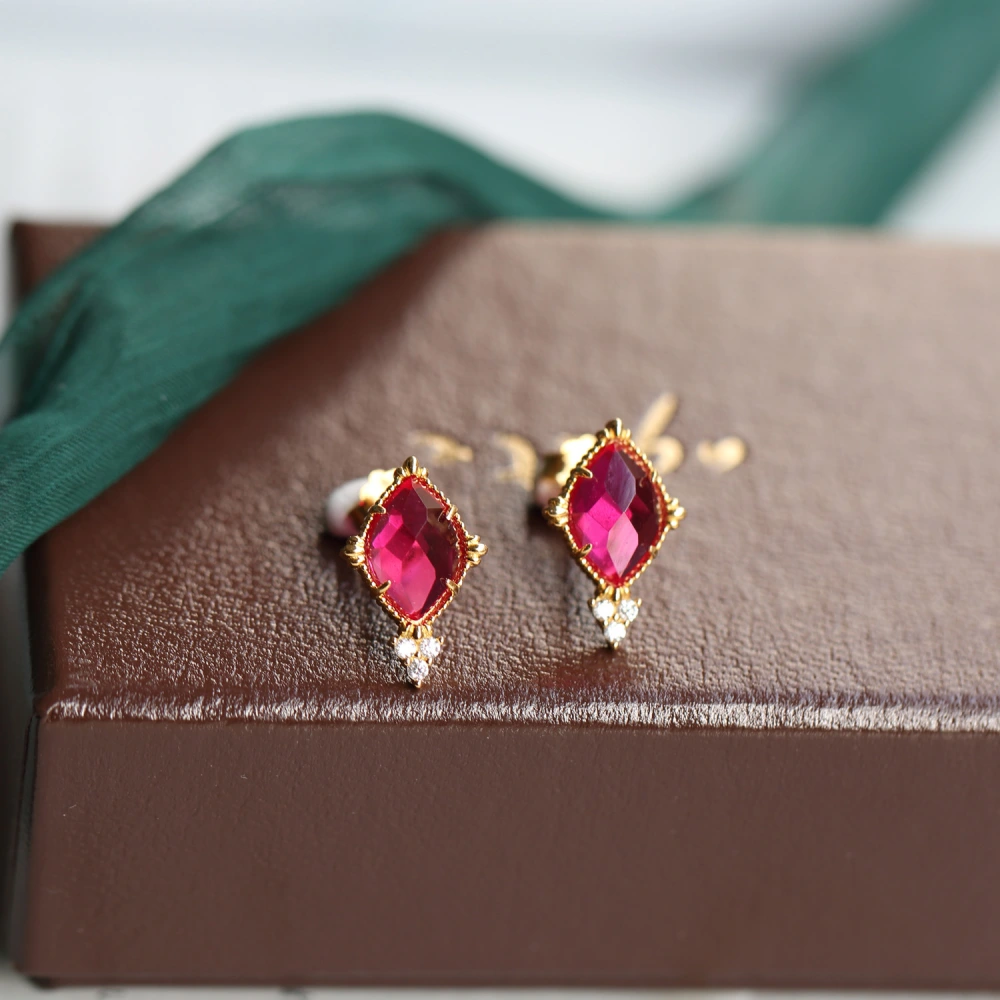 Olive Ruby Ring Stud Earrings