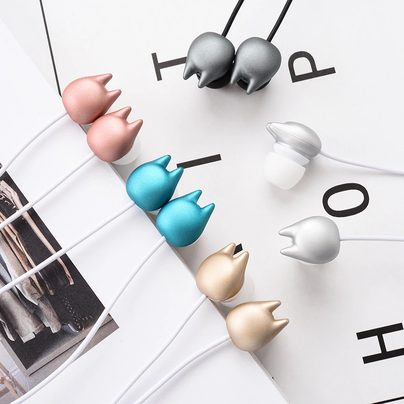 Superior Cute Cat In-Ear Earphones